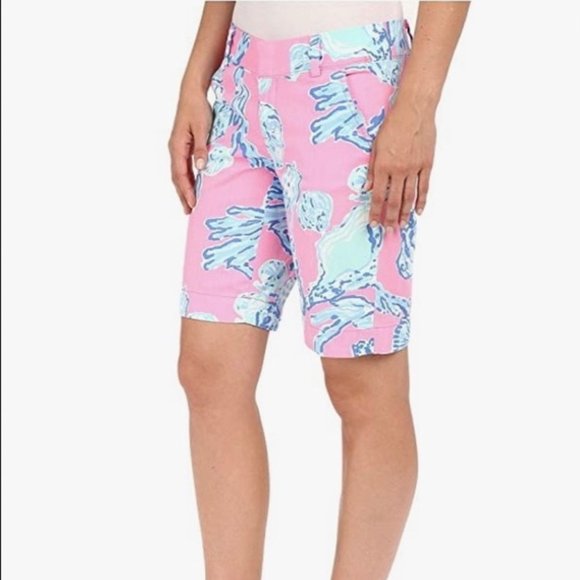 Lilly Pulitzer Barefoot Princess Chipper short - Picture 2 of 7